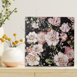 bohemian chic rosafarbene Blumen dunkle Floral Fliese