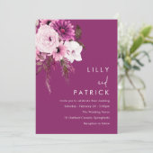 Bohemisch Blush & Berry Floral Wedding Einladung (Stehend Vorderseite)