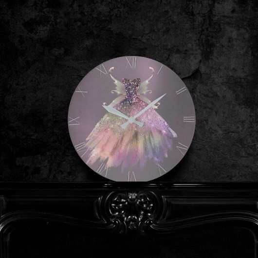 Bohemisch Fairy Ball Gown | Mute Ombre Wine Sheen Runde Wanduhr