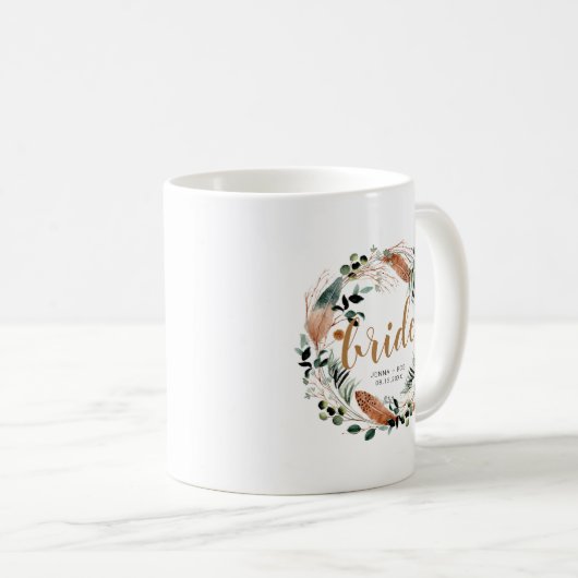 Bohemisch Feather Greenery Boho Bride Tasse (VorderseiteRechts)