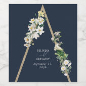 Bohemisch Wood Pyramid White Florals Blue Wedding Weinetikett (Einzelnes Label)