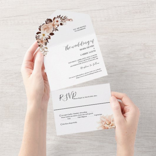 Bohemische Terracotta-Hochzeit All In One Einladung (Abreißen)