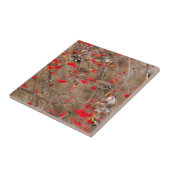 Bohemische Waxwings Fütternd auf der Bergash Fliese (Seite)