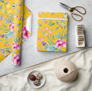 Bohemischer Chic mit Blumen u. Geschenkpapier