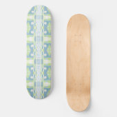 Bohemisches Chintz 20 Pastellgrün Skateboard (Vorderseite)