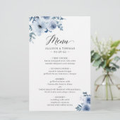 Bohemisches Dusty Blue Floral Wedding Menu (Stehend Vorderseite)