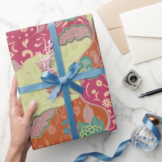 Bohemisches farbenfrohes Patchworkmuster Geschenkpapier (Schenken)