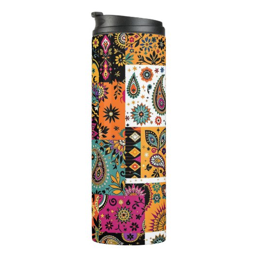 Bohemisches Patchwork Mandala und Paisley Pattern Thermosbecher (Nach rechts gedreht)