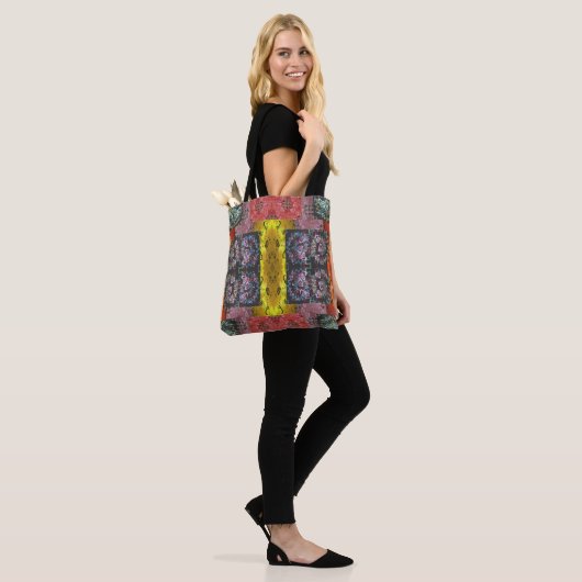 Bohemisches Patchwork Psychedelic Tasche (Am Model)