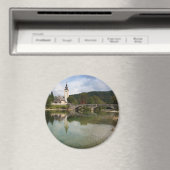 Bohinj See mit Kirche in Slowenien runder Magnet (In Situ (Geschirrspüler))