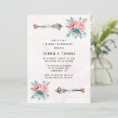 Boho Aquamarin & Pink Peony Blume Pfeile Hochzeit Einladung (Stehend Vorderseite)