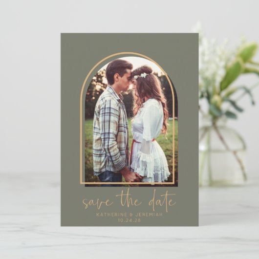 Boho Arch Minimalistisch Green Gold Save the Date (Stehend Vorderseite)
