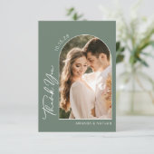 Boho Arch Sage Green Wedding Dankeskarte (Stehend Vorderseite)