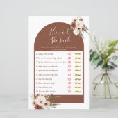 Boho Arch Terracota Er sagte, sie sagte Games Card (Stehend Vorderseite)