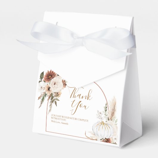 Boho Arch White Pumpkin Fall Liebe Gefallen Box Geschenkschachtel (Vorderseite)