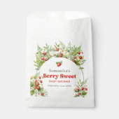Boho arch Wild Strawberry Baby Shower Berry Sweet Geschenktütchen (Vorderseite)