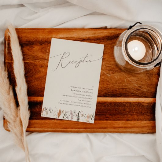 Boho Autumn Wildblume | Beige Hochzeitsempfang Begleitkarte