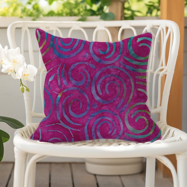 Boho Batik Magenta Purple Swirls Pattern Kissen (Von Creator hochgeladen)