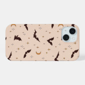 Boho Bats and Stars Halloween Pattern iPhone 15 Hülle (Rückseite (Horizontal))