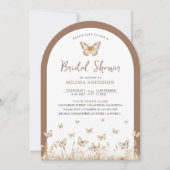 Boho Beige Wildblume Butterfly Arch Brautparty Einladung (Vorderseite)