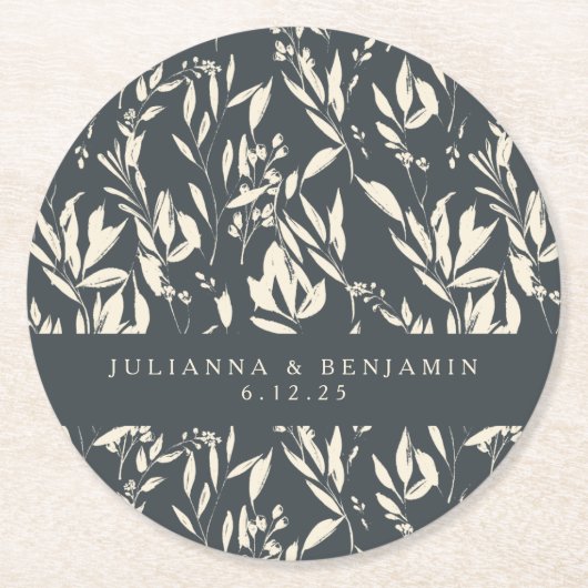 Boho Black Hand Drawn Bloral Wedding Custom Runder Pappuntersetzer (Vorderseite)