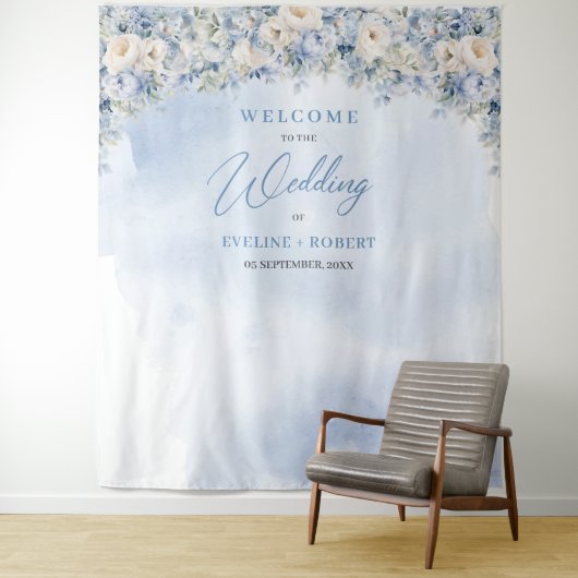 Boho blauer Eukalyptus und Goldrahmen Hochzeit Wandteppich (Beispiel)