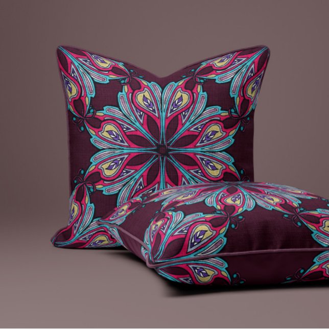 Boho Bloom in Burgundy Kissen (Von Creator hochgeladen)