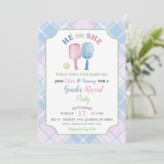 Boho Blue Pink Preppy Pickleball Gender Reveal Einladung (Stehend Vorderseite)