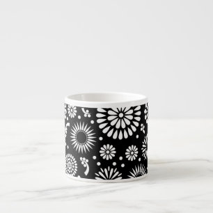 Boho Blume Schwarz-Weiß-Vektorblumenmuster Espressotasse
