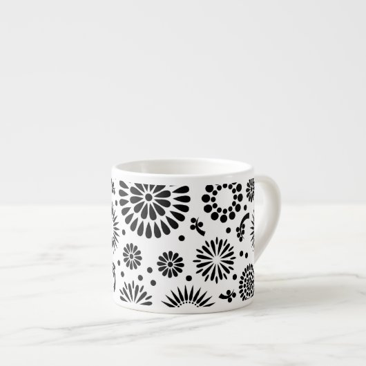 Boho Blume Schwarz-Weiß-Vektorblumenmuster Espressotasse (Vorderseite Rechts)