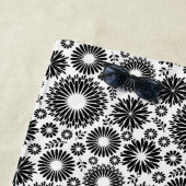 Boho Blume Schwarz-Weiß-Vektorblumenmuster Strandtuch (Beispiel)