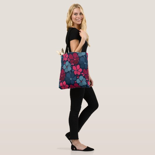 boho-Blume Tasche (Am Model)