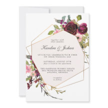 Boho Blumenhochzeit in Burgund und Blush