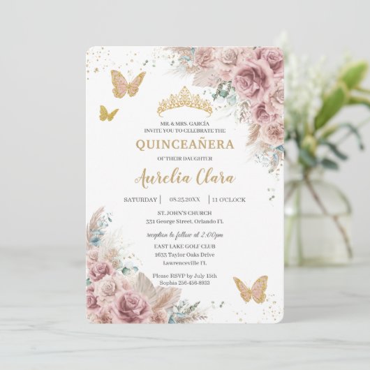 Boho Blush Dusty Rose Floral Pampas Quinceañera Einladung (Stehend Vorderseite)