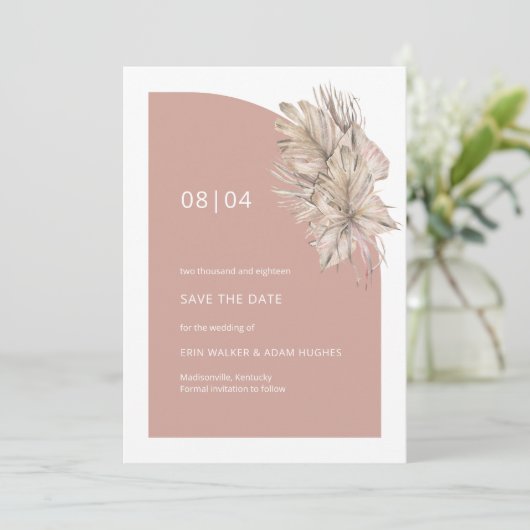 Boho Blush Pink Floral Monogram Half Arch Wedding Save The Date (Stehend Vorderseite)