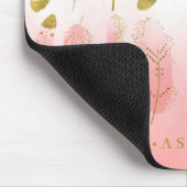 Boho Blush Pink & Gold Feathers Ombre Personalisie Mousepad (Ecke)