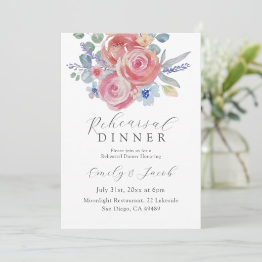 Boho Blush Rose Rehearsal Dinner  Einladung (Stehend Vorderseite)