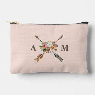 Boho Blüten und Pfeile Monogramm Zubehörtasche