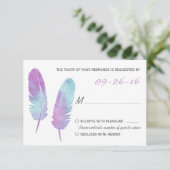 Boho Bohemisch Feather Lila und Blue Wedding RSVP Karte (Stehend Vorderseite)