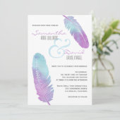 Boho Bohemisch Feather Wedding Lila und blau Einladung (Stehend Vorderseite)