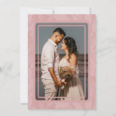 Boho botanische staubige Rose Rahmen Foto Hochzeit Einladung (Rückseite)