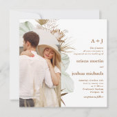 Boho Botanisches Foto-Rahmen-Monogramm-Hochzeit Einladung (Vorderseite)