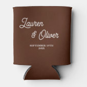 Boho-Braun-Script-Minimalist-Hochzeit Dosenkühler (Vorderseite)