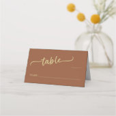 Boho Brown Trendy Script Wedding Platzkarte (Vorderseite)