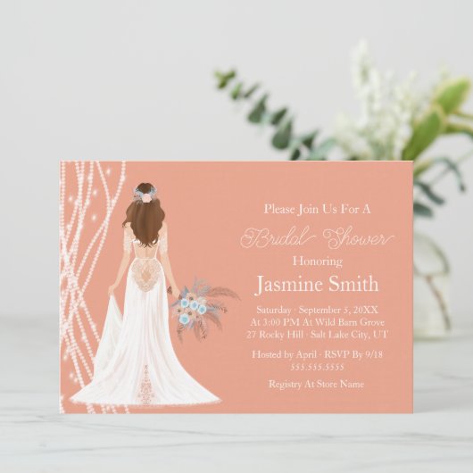 Boho Brünett Bridge mit Perlen-Brautparty Einladung (Stehend Vorderseite)