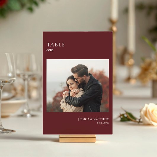 Boho-Burgund-Foto-Hochzeit Tischnummer