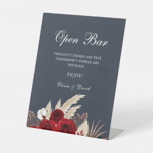 Boho Burgunder Rosen Pampasgras Offene Bar Sockelschild