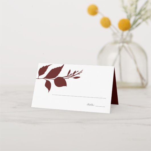Boho Burgundy Fall Foliage Wedding Platzkarte (Vorderseite)