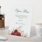 Boho Burgundy Rose Pampas Grass Open Bar Sockelschild (In SItu)