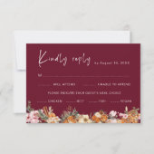 Boho Burgundy Winter Holiday Wedding QR Code RSVP Karte (Vorderseite)